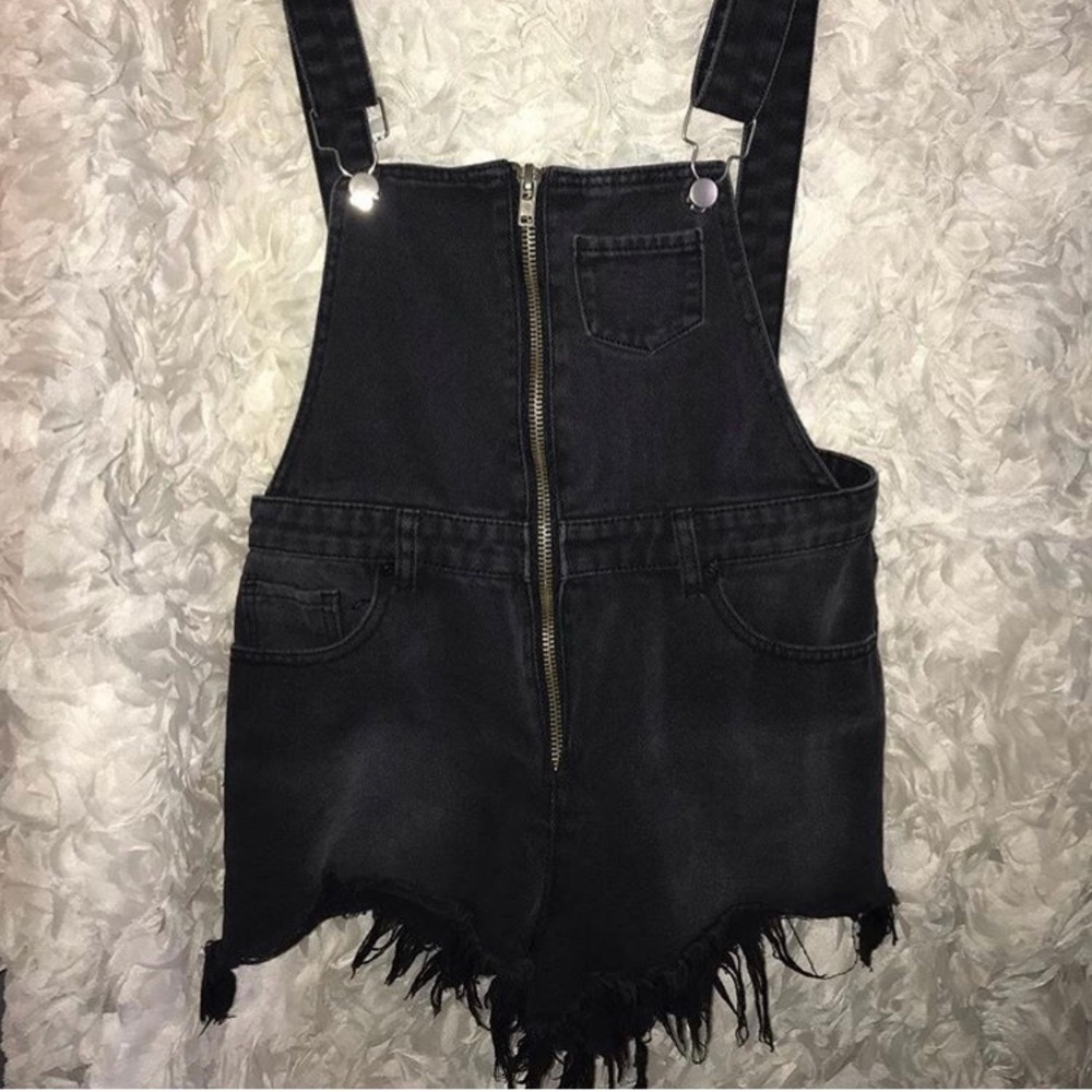 Woman’s Clothing